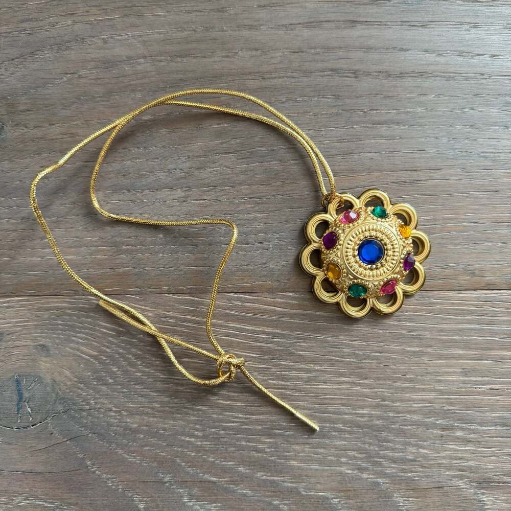 Vintage American Girl Felicity Medieval Princess Necklace Pendant